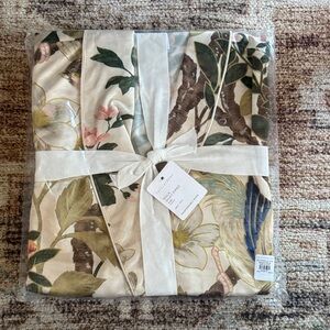 Pottery Barn Nola Silky Piped Floral Robe